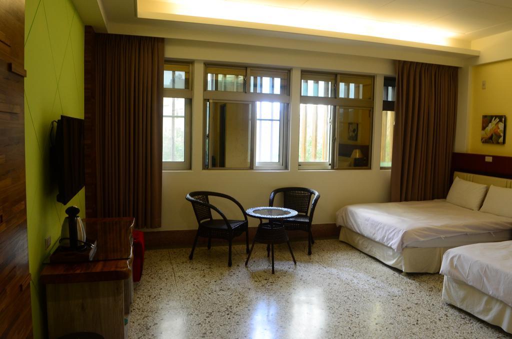 Jia Yuan Homestay Heng-ch'un Екстериор снимка